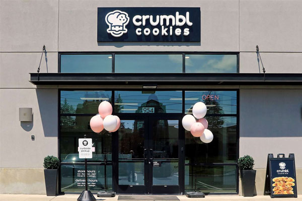 About Crumbl Cookies 